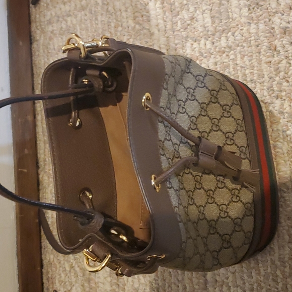 Gucci Ophidia GG Mini Monogrammed Bucket Bag - Picture 2 of 12